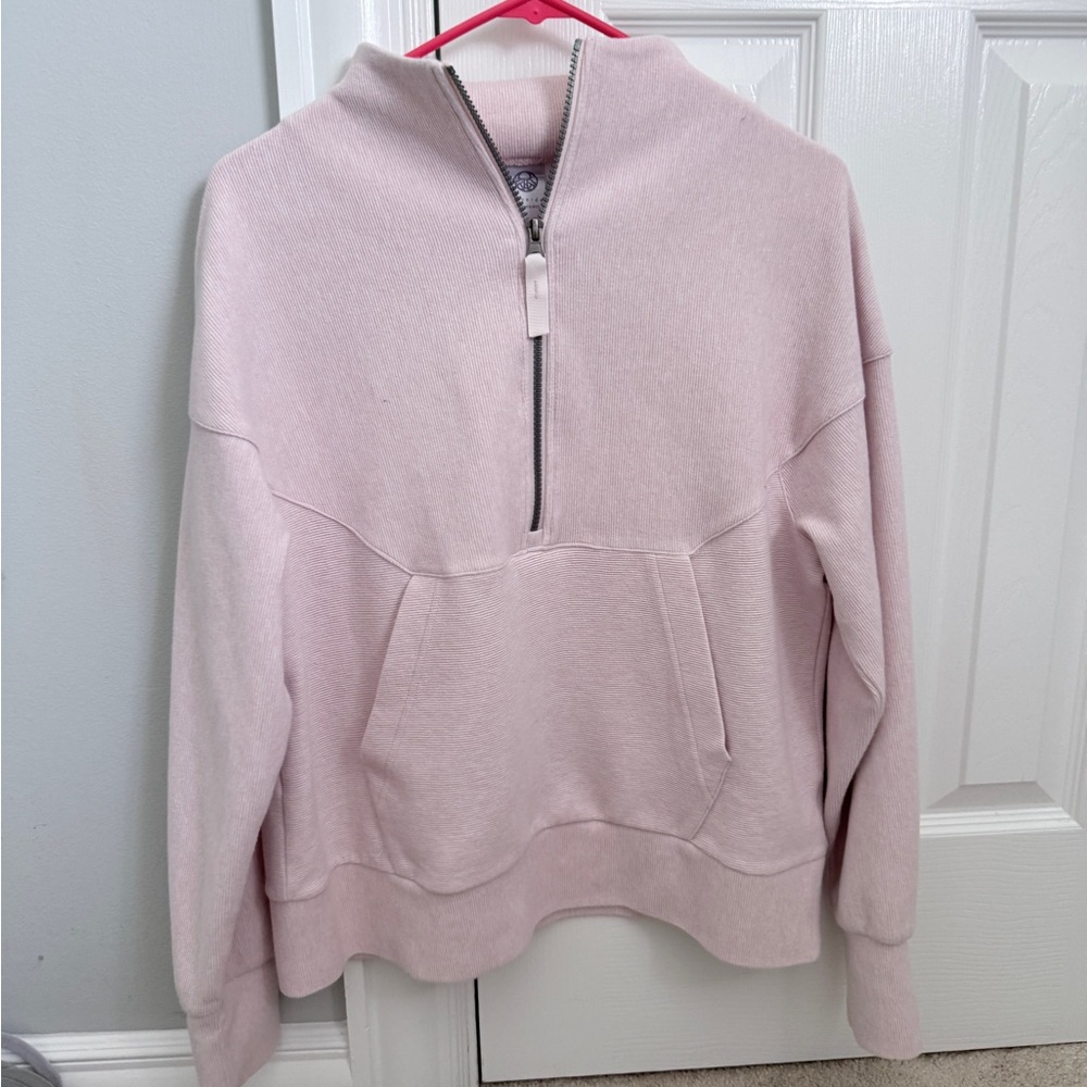Te Verde Pale Pink Half-Zip Pullover